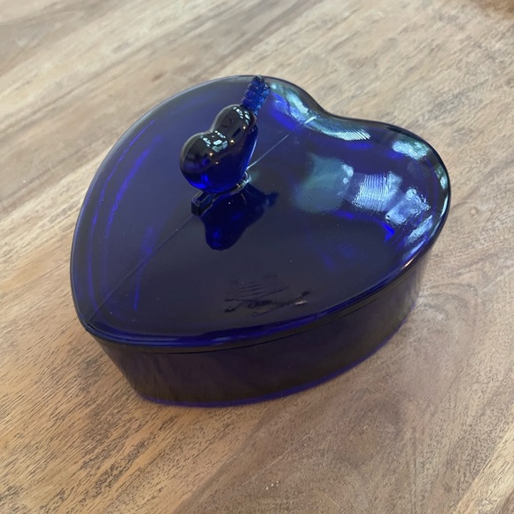 Rare Vintage Cobalt Blue Glass Candy Box - Picture 3 of 6